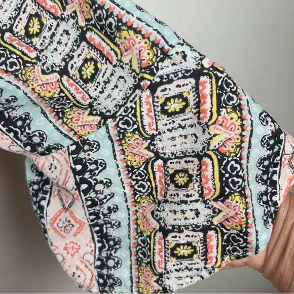 New Directions 3/4 Bell Sleeve Pastel Print Tunic sz XL Boho Office Comfortable - Picture 4 of 11